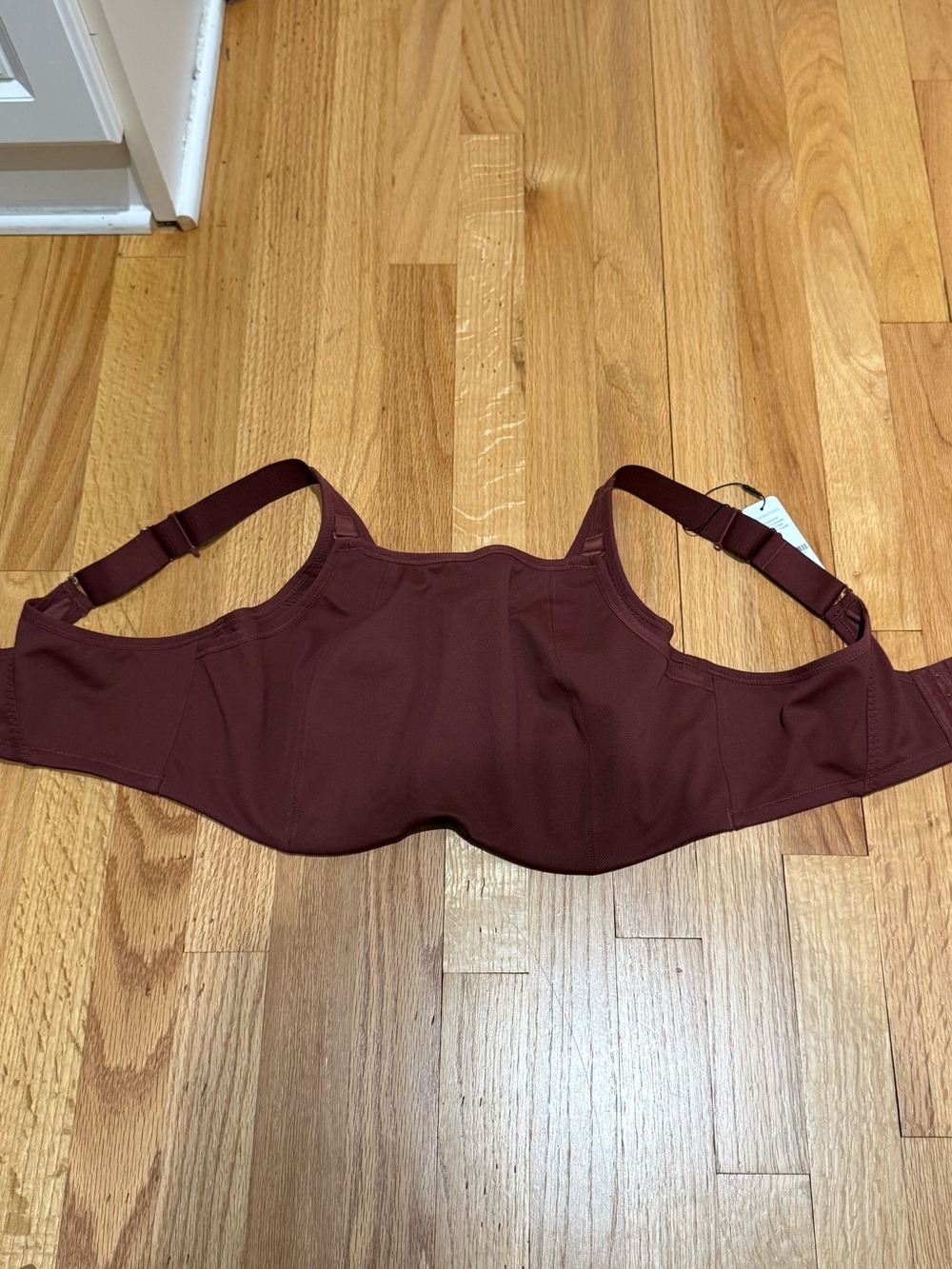 NWT Understance Pulse Flexwire Sports Bra  Burgundy Full Coverage size 40H